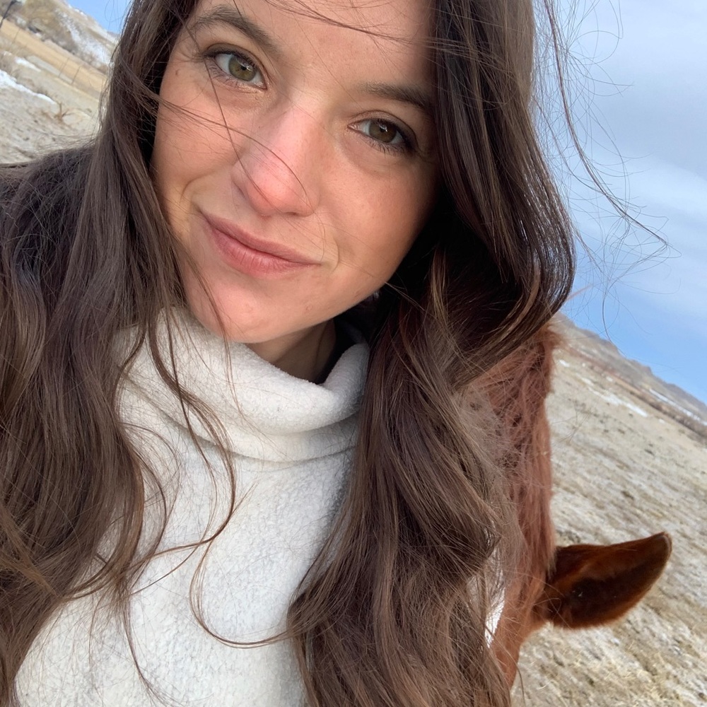 Meet your Posher, Hannah